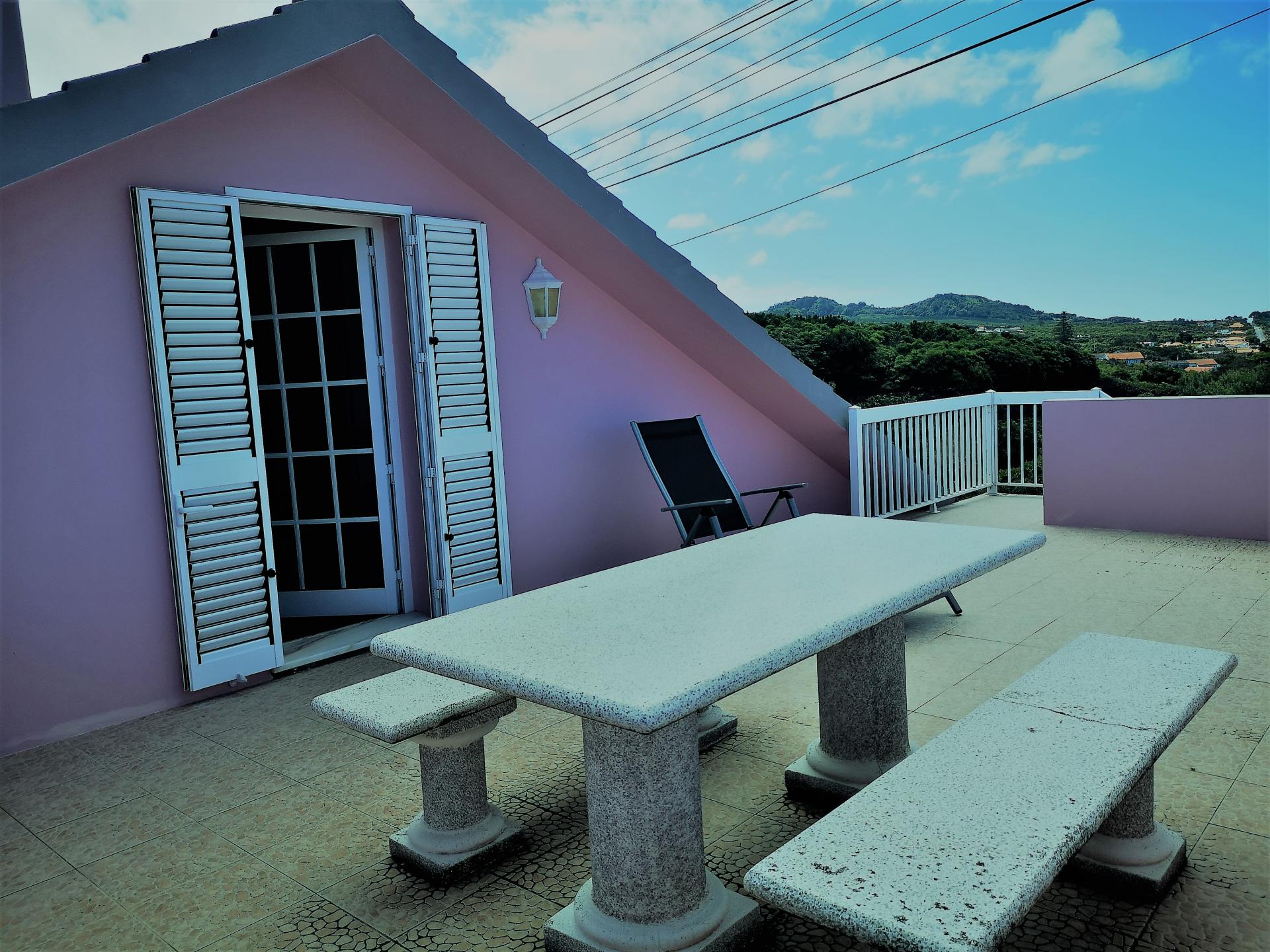 Villa da Silva Grande rooftop terrace and outdoor table